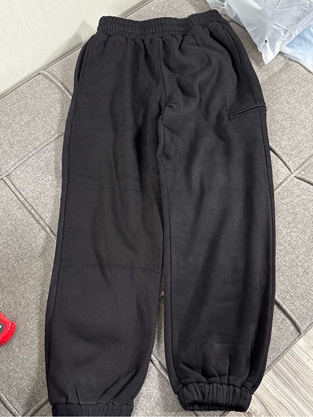 Comfrt Men's Travel Sweatpants Black Fleece Elastic Waist Pockets Tapered L